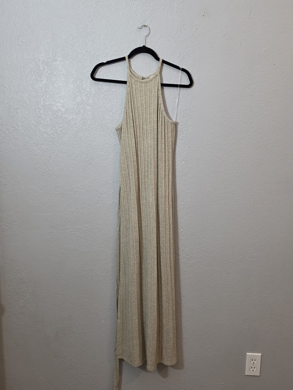 NWT Anthropologie/Amadi Caroline Knit Halter Maxi Dress In Oatmeal Womens M - Picture 3 of 16